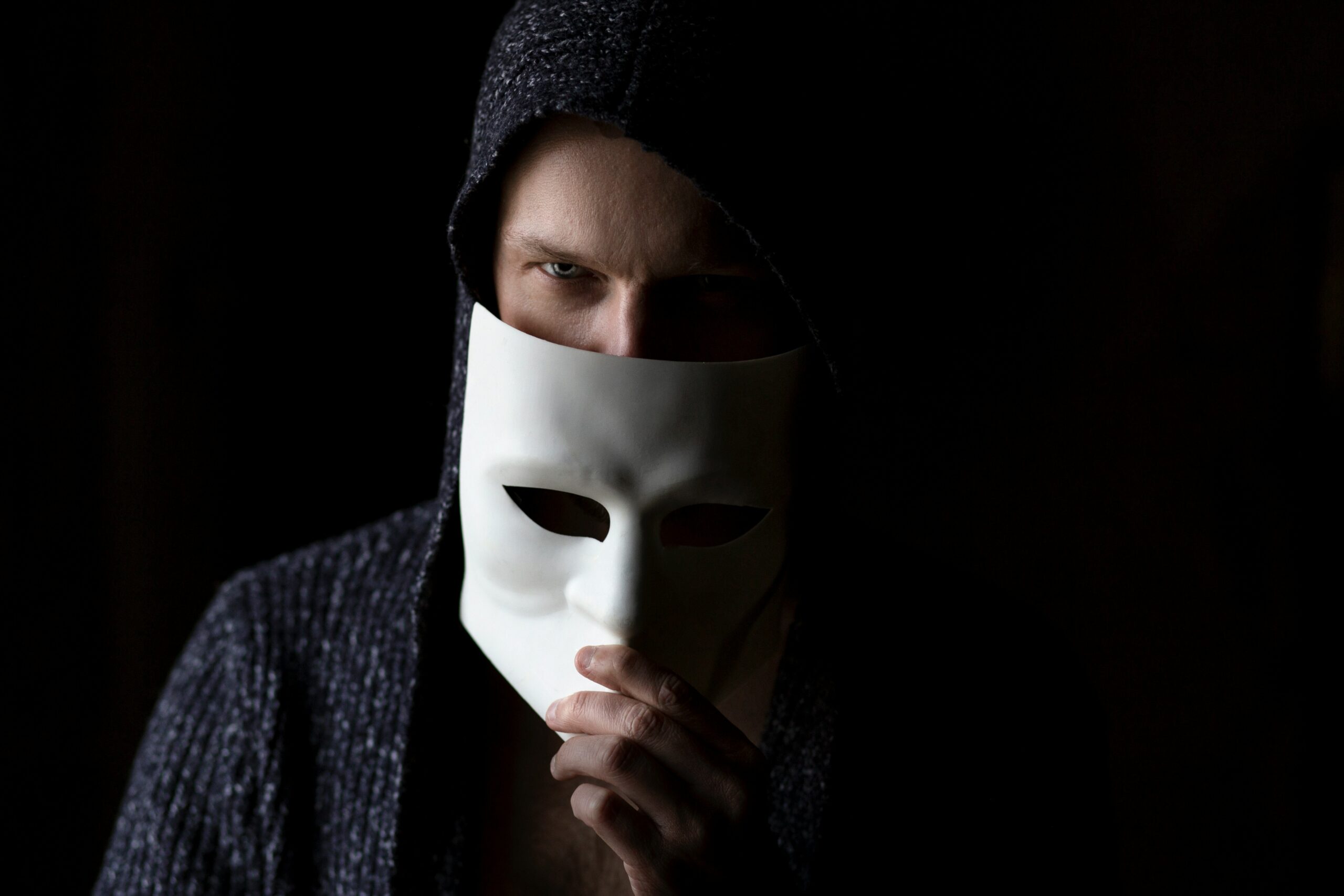 Síndrome do Impostor no Homem de 40: Por Que Você Ainda Acha Que Vai Ser Descoberto