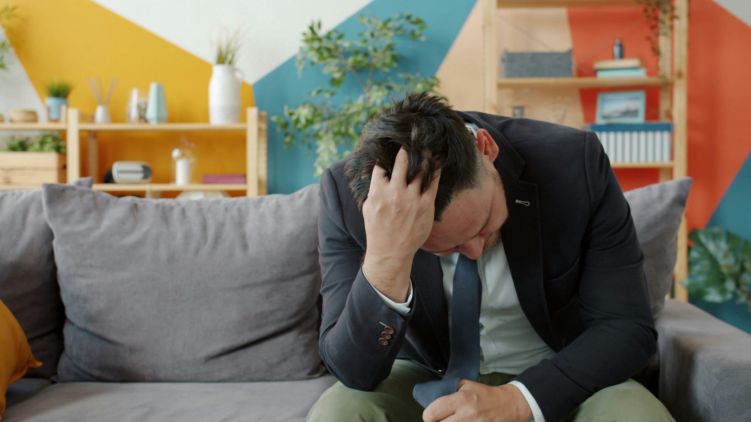 Burnout Masculino: Quando Trabalhar Muito Deixa de Ser Virtude e Vira Doença